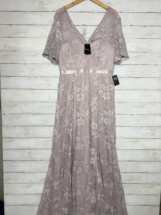 Torrid Pastel Lilac Lace Maxi Dress Size 14 Formal Wedding Guest Flutter Sleeve - Picture 2 of 6